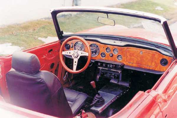 TR6 veneer dashboard