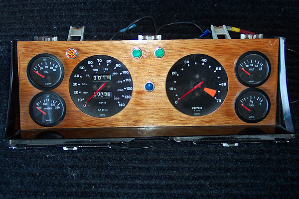 earlier custom instrument cluster