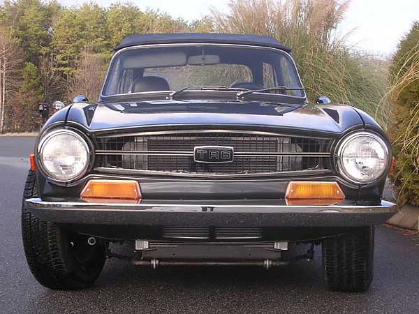 Triumph TR-6 grille