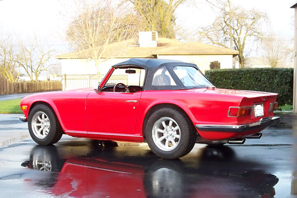 Ken Schmidt's 1969 TR6, with a Chevrolet 350 V8