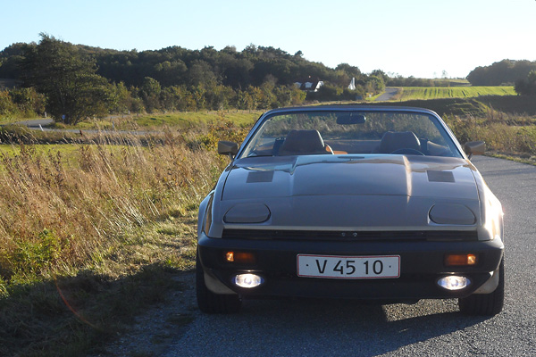 Ole Larsen's 1980 Triumph TR8 with Rotrex Supercharger and EFI