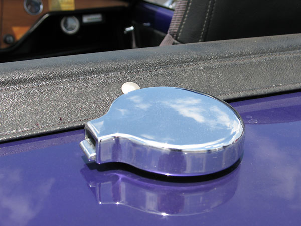 Fuel filler cap.