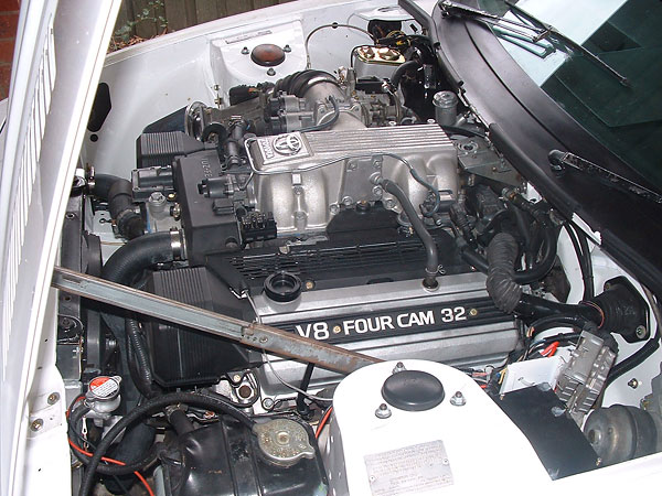 Toyota 1UZ-F 32-valve quad-cam 4.0L V8 engine.