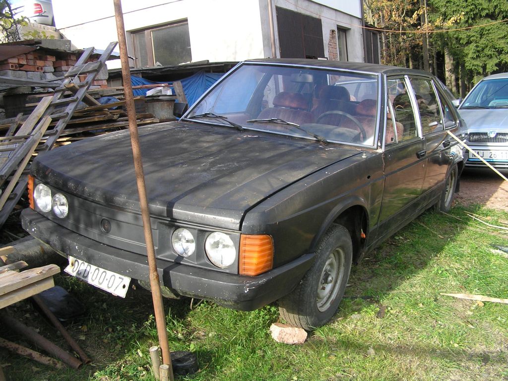 Tatra 613