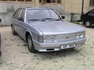 Tatra 613-4