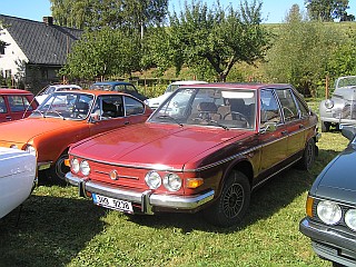 Tatra 613-2