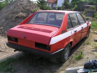 Tatra 613-3