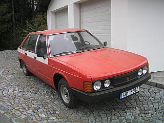 Tatra 613-3