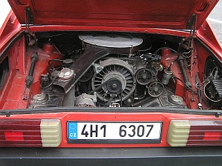 Tatra 613-3
