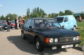 Tatra 613-3