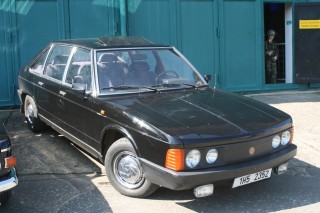 Tatra 613-3