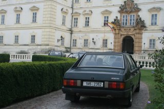 Tatra 613-3