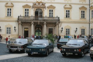Tatra 613-3