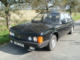 Tatra 613-3