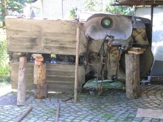 Tatra 613-3